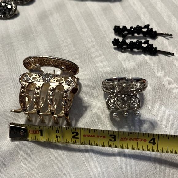 EUC and NWT Prom and Holiday Hair clips - Picture 12 of 13